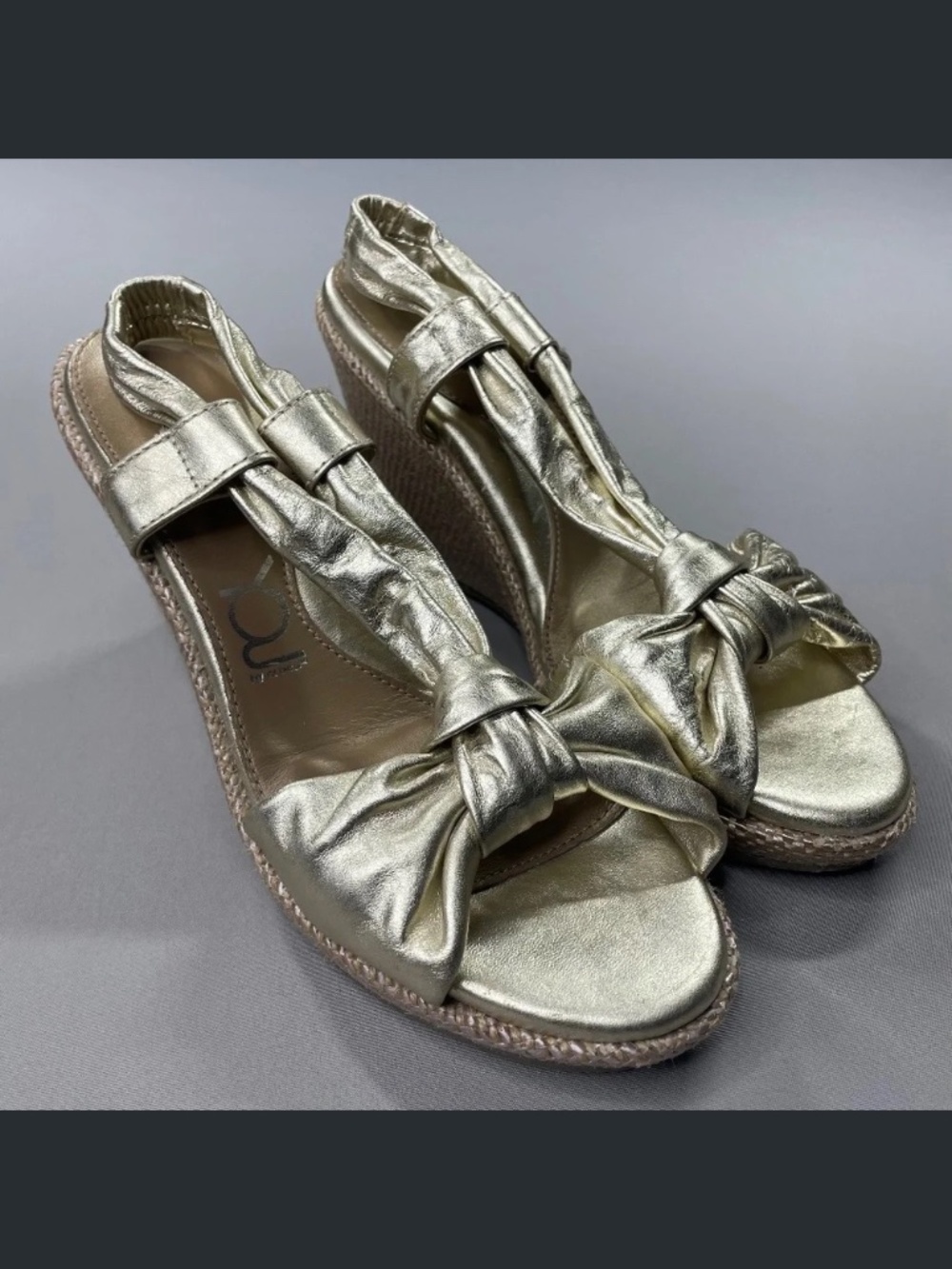 NEW You by Crocs Shoes Womens 8 gold brown leather wedge heels summer cocktail